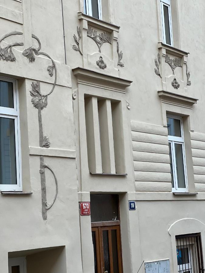 Maria Apartment Liben Prag Eksteriør billede